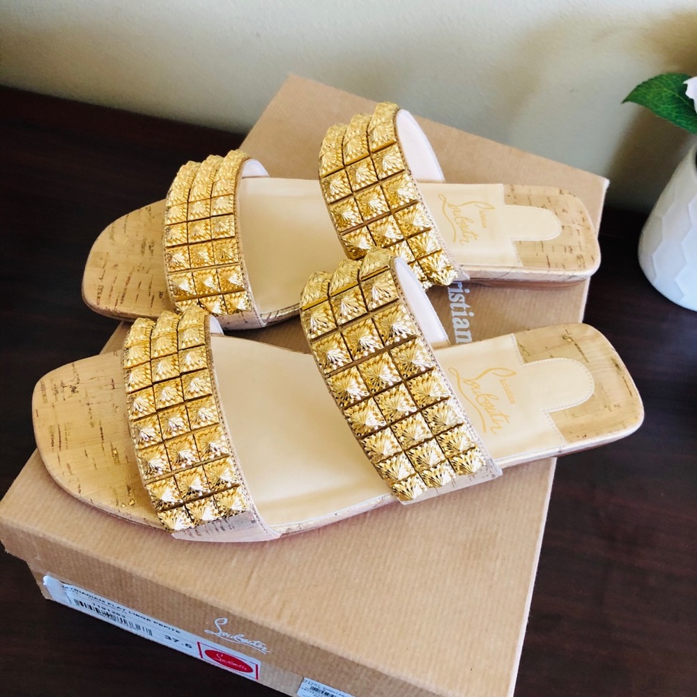 ❌SOLD❌ Christian Louboutin Myriadiam